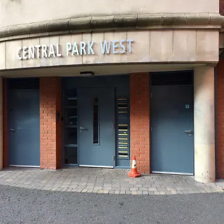 City Centre Belfast Free Parking Exterior photo